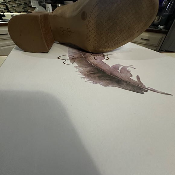 Jessica Simpson Tilory - Picture 4 of 4